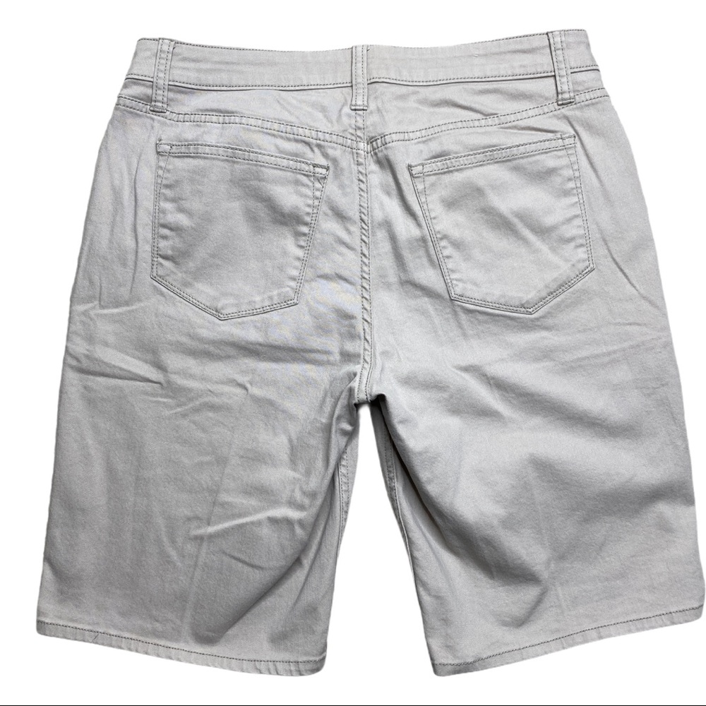 Lee Rider MidRise Bermudas Khaki Shorts Size 8 - Picture 3 of 5